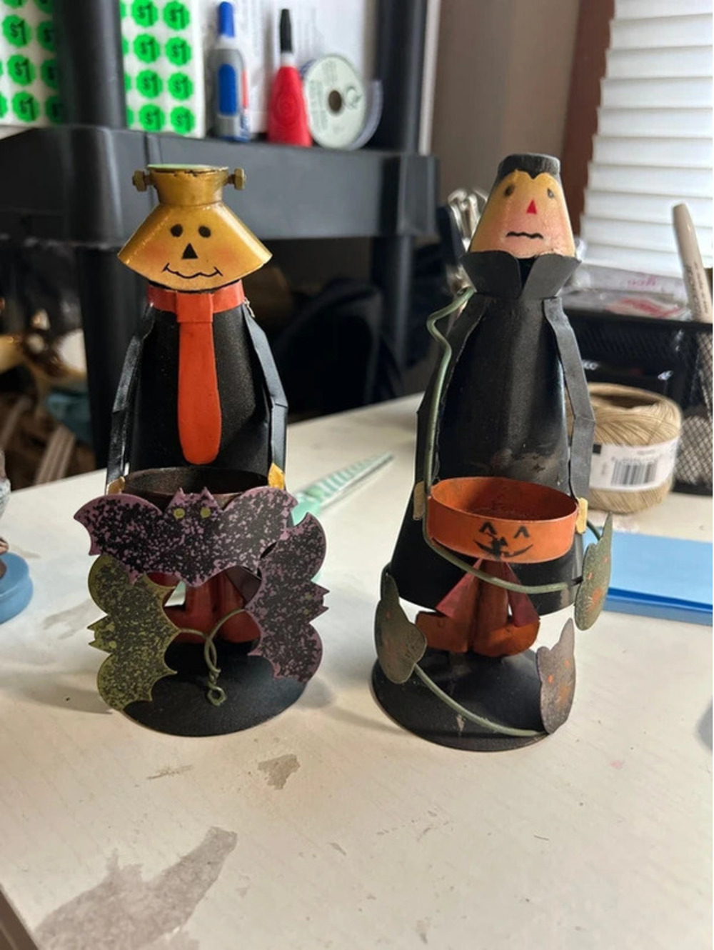 2 metal Halloween tea light holder